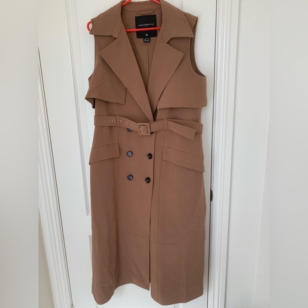 French Connection Sleeveless Long Duster Trench Coat Vest Camel 10 EUC